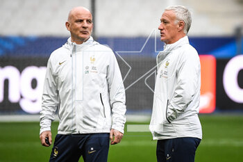 2023-03-23 - Didier DESCHAMPS of France and Guy STEPHAN of France during the training of the French team ahead of the UEFA Euro 2024, European Qualifiers football match between France and Netherlands, on March 23, 2023 at Stade de France in Saint-Denis near Paris, France - FOOTBALL - FRANCE V NETHERLANDS - TRAINING AND PRESS CONFERENCE - UEFA EUROPEAN - SOCCER