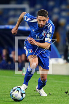 2023-03-23 - Jorginho of Italy in action during the UEFA Euro 2024, European Qualifiers, Group C football match between Italy and England on March 23, 2023 at Stadio Diego Armando Maradona in Naples, Italy - FOOTBALL - EURO 2024 - QUALIFYING - ITALY V ENGLAND - UEFA EUROPEAN - SOCCER