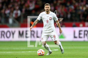 2023-03-27 - Karol Linetty of Poland during the UEFA Euro 2024, European Qualifiers, Group E football match between Poland and Albania on March 27, 2023 at PGE Narodowy in Warsaw, Poland - FOOTBALL - EURO 2024 - QUALIFYING - POLAND V ALBANIA - UEFA EUROPEAN - SOCCER