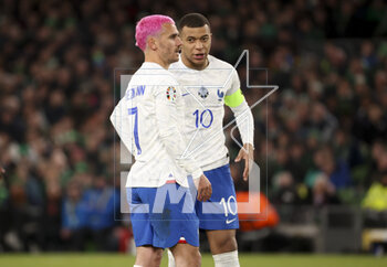 2023-03-27 - Antoine Griezmann, Kylian Mbappe of France during the UEFA Euro 2024, European Qualifiers, Group B football match between Republic of Ireland and France on March 27, 2023 at Dublin Arena in Dublin, Republic of Ireland - FOOTBALL - EURO 2024 - QUALIFYING - REPUBLIC OF IRELAND V FRANCE - UEFA EUROPEAN - SOCCER