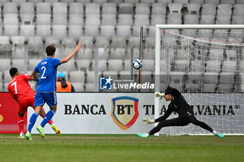 2023-06-25 - Italy U21’s Marco Carnesecchi saves the ball during the first qualifying round UEFA European Under-21 Championship 2023 soccer match Italy U21 vs. Swiss U21 at the Cluj Arena stadium in Cluj Napoca, Romania, 25nd of June 2023 - UNDER 21 MEN - SWITZERLAND VS ITALY - UEFA EUROPEAN - SOCCER