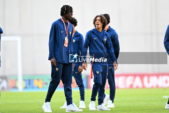 2023-06-02 - France U17 checking the field before the final phase Under-17 Championship Hungary 2023 soccer match Germany U17 vs. France U17 at the Nandor Hidegkuti Stadion stadium in Budapest, Hungary, 2nd of June 2023 - UNDER 17 FINAL - GERMANY VS FRANCE - UEFA EUROPEAN - SOCCER
