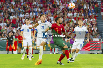 2023-06-17 - Bruno Fernandes of Portugal and Amar Dedic of Bosnia and Herzegovina during the UEFA Euro 2024, European Qualifiers, Group J, football match between Portugal and Bosnia and Herzegovina on June 17, 2023 at Estádio do SL Benfica in Lisbon, Portugal - FOOTBALL - EURO 2024 - QUALIFYING - PORTUGAL V BOSNIA HERZEGOVINA - UEFA EUROPEAN - SOCCER