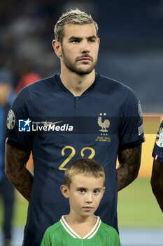 2023-09-07 - Theo Hernandez of France looks on before the UEFA Euro 2024, European Qualifiers Group B football match between France and Republic of Ireland on September 7, 2023 at Parc des Princes stadium in Paris, France - FOOTBALL - EURO 2024 - QUALIFYING - FRANCE V REPUBLIC OF IRELAND - UEFA EUROPEAN - SOCCER