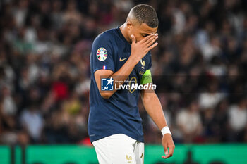 2023-09-07 - Kylian MBAPPE of France looks dejected during the UEFA Euro 2024, European Qualifiers Group B football match between France and Republic of Ireland on September 7, 2023 at Parc des Princes stadium in Paris, France - FOOTBALL - EURO 2024 - QUALIFYING - FRANCE V REPUBLIC OF IRELAND - UEFA EUROPEAN - SOCCER