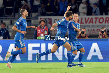 2023-10-14 - Giacomo Bonaventura of Italy celebrates after scoring a goal with teammates - UEFA EURO 2024 QUALIFIERS - ITALY VS MALTA - UEFA EUROPEAN - SOCCER