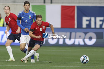 2023-10-17 - Kristian Arnstad of Norway  play the ball during Italy U21  vs Norway U21, 3° match of European Qualifiers 2025 group A, game at GNerone Claudio Druso in Bolzano - Bolzen (BZ), Italy, on October 17, 2023. - 2025 UEFA EURO UNDER 21 QUALIFIERS - ITALY VS NORWAY - UEFA EUROPEAN - SOCCER