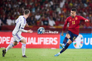 2023-10-12 - Ferran Torres of Spain during the UEFA EURO 2024, European Qualifiers Group A football match between Spain and Scotland on October 12, 2023 at La Cartuja stadium in Sevilla, Spain - FOOTBALL - EURO 2024 - QUALIFYING - SPAIN V SCOTLAND - UEFA EUROPEAN - SOCCER