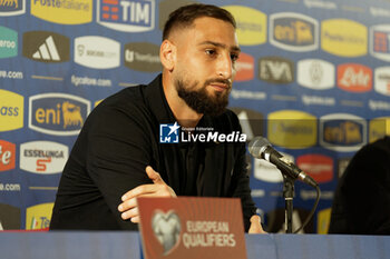 2023-10-13 - Gianluigi Donnarumma of Italy during a press conference at Stadio San Nicola on October 13, 2023 in Bari, Italy. - PRESS CONFERENCE ITALY - UEFA EUROPEAN - SOCCER