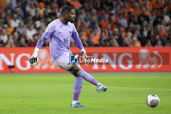 2023-10-13 - France goalkeeper Mike Maignan during the UEFA Euro 2024, Qualifiers Group B football match between Netherlands and France on October 13, 2023 at Johan Cruijff ArenA in Amsterdam, Netherlands - FOOTBALL - EURO 2024 - QUALIFYING - NETHERLANDS V FRANCE - UEFA EUROPEAN - SOCCER
