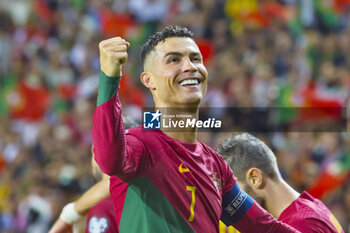 2023-10-13 - Cristiano Ronaldo of Portugal celebrating his goal during the UEFA Euro 2024, European Qualifiers, Group J, football match between Portugal and Slovakia on October 13, 2023 at Estadio do Dragao in Porto, Portugal - FOOTBALL - EURO 2024 - QUALIFYING - PORTUGAL V SLOVAKIA - UEFA EUROPEAN - SOCCER