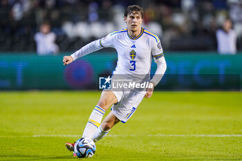 2023-10-16 - Victor Lindelof of Sweden during the UEFA Euro 2024, Qualifiers Group F football match between Belgium and Sweden on October 16, 2023 at King Baudouin Stadium in Brussels, Belgium - FOOTBALL - EURO 2024 - QUALIFYING - BELGIUM V SWEDEN - UEFA EUROPEAN - SOCCER