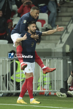 2023-11-18 - Olivier Giroud of France celebrates his goal with Kylian Mbappe during the UEFA Euro 2024, Qualifiers, Group B football match between France and Gibraltar on November 18, 2023 at Allianz Riviera stadium in Nice, France - FOOTBALL - EURO 2024 - QUALIFYING - FRANCE V GIBRALTAR - UEFA EUROPEAN - SOCCER