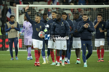 2023-11-18 - Kylian Mbappe of France and teammates celebrate the victory following the UEFA Euro 2024, Qualifiers, Group B football match between France and Gibraltar on November 18, 2023 at Allianz Riviera stadium in Nice, France - FOOTBALL - EURO 2024 - QUALIFYING - FRANCE V GIBRALTAR - UEFA EUROPEAN - SOCCER