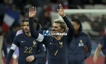 2023-11-18 - Antoine Griezmann of France celebrates the victory following the UEFA Euro 2024, Qualifiers, Group B football match between France and Gibraltar on November 18, 2023 at Allianz Riviera stadium in Nice, France - FOOTBALL - EURO 2024 - QUALIFYING - FRANCE V GIBRALTAR - UEFA EUROPEAN - SOCCER