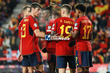 2023-11-19 - Players of Spain celebrate an own goal scored by Luka Lochoshvili of Georgia 3-1 during the UEFA EURO 2024, Qualifiers Group A football match between Spain and Georgia on November 19, 2023 at Jose Zorrilla Stadium in Valladolid, Spain - FOOTBALL - EURO 2024 - QUALIFYING - SPAIN V GEORGIA - UEFA EUROPEAN - SOCCER