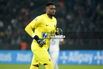 2023-11-21 - France goalkeeper Brice Samba during the UEFA Euro 2024, Qualifiers, Group B football match between Greece and France on November 21, 2023 at OPAP Arena in Athens, Greece - FOOTBALL - EURO 2024 - QUALIFYING - GREECE V FRANCE - UEFA EUROPEAN - SOCCER