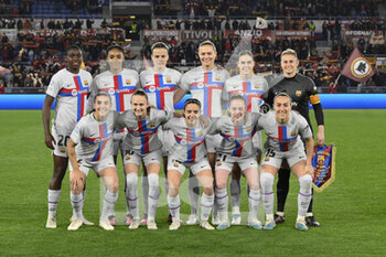 2023-03-21 - FC Barcelona line up for a team photograph during the Quarter-finals, 1st leg UEFA Women's Champions League between A.S. Roma and FC Barcelona on March 21, 2023 at the Stadio Olimpico in Rome. - AS ROMA VS FC BARCELONA - UEFA CHAMPIONS LEAGUE WOMEN - SOCCER