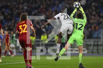 2023-03-21 - Asisat Oshoala of FC Barcelona and Camelia Ceasar of AS Roma Women  during the Quarter-finals, 1st leg UEFA Women's Champions League between A.S. Roma and FC Barcelona on March 21, 2023 at the Stadio Olimpico in Rome. - AS ROMA VS FC BARCELONA - UEFA CHAMPIONS LEAGUE WOMEN - SOCCER
