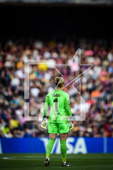2023-04-27 - Goalkeeper Sandra Panos (FC Barcelona Fem) during a Womans Champions League match between FC Barcelona Femeni and Chelsea FC Women at Spotify Camp Nou, in Barcelona, Spain on April 27, 2023. (Photo / Felipe Mondino) - FC BARCELONA FEM VS CHELSEA FC WOMEN - UEFA CHAMPIONS LEAGUE WOMEN - SOCCER