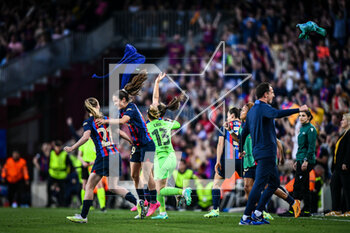 2023-04-27 - Keira Walsh (FC Barcelona Fem), Nuria Rabano (FC Barcelona Fem) and Goalkeeper Cata Coll (FC Barcelona Fem) during a Womans Champions League match between FC Barcelona Femeni and Chelsea FC Women at Spotify Camp Nou, in Barcelona, Spain on April 27, 2023. (Photo / Felipe Mondino) - FC BARCELONA FEM VS CHELSEA FC WOMEN - UEFA CHAMPIONS LEAGUE WOMEN - SOCCER