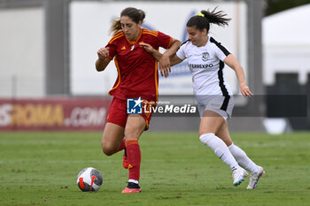 2023-10-18 - Oihane Valdezate of A.S. Roma Women and Nicole Kozlova of F.C. Vorskla during the Round 2, second leg of the UEFA Women's Champions League between F.C. Vorskla vs A.S. Roma, 18 October 2023 at the Stadio Tre Fontane in Rome, Italy. - AS ROMA VS FC VORSKLA - UEFA CHAMPIONS LEAGUE WOMEN - SOCCER