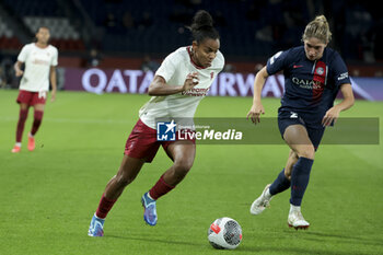 2023-10-18 - Geyse of Manchester United, Korbin Albert of PSG during the UEFA Women's Champions League, Round 2, 2nd leg football match between Paris Saint-Germain and Manchester United on October 18, 2023 at Parc des Princes stadium in Paris, France - FOOTBALL - WOMEN'S CHAMPIONS LEAGUE - PARIS SG V MANCHESTER UNITED - UEFA CHAMPIONS LEAGUE WOMEN - SOCCER