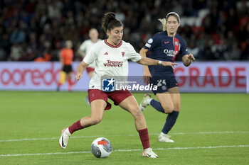 2023-10-18 - Lucia Garcia of Manchester United during the UEFA Women's Champions League, Round 2, 2nd leg football match between Paris Saint-Germain and Manchester United on October 18, 2023 at Parc des Princes stadium in Paris, France - FOOTBALL - WOMEN'S CHAMPIONS LEAGUE - PARIS SG V MANCHESTER UNITED - UEFA CHAMPIONS LEAGUE WOMEN - SOCCER