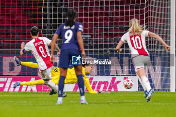 2023-11-15 - Sherida Spitse of AFC Ajax scores a goal 2-0 during the UEFA Women's Champions League, Group C football match between AFC Ajax and Paris Saint-Germain on November 15, 2023 at the Johan Cruijff ArenA in Amsterdam, Netherlands - FOOTBALL - WOMEN'S CHAMPIONS LEAGUE - AJAX V PARIS SG - UEFA CHAMPIONS LEAGUE WOMEN - SOCCER