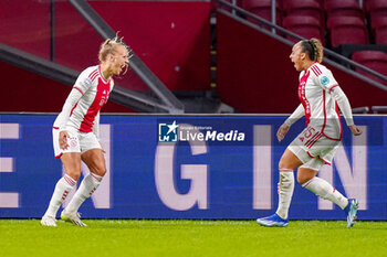 2023-11-15 - Tiny Hoekstra of AFC Ajax celebrates her goal 1-0 during the UEFA Women's Champions League, Group C football match between AFC Ajax and Paris Saint-Germain on November 15, 2023 at the Johan Cruijff ArenA in Amsterdam, Netherlands - FOOTBALL - WOMEN'S CHAMPIONS LEAGUE - AJAX V PARIS SG - UEFA CHAMPIONS LEAGUE WOMEN - SOCCER