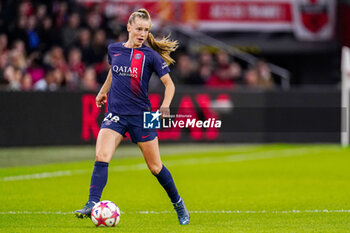 2023-11-15 - Jade Le Guilly of Paris Saint-Germain during the UEFA Women's Champions League, Group C football match between AFC Ajax and Paris Saint-Germain on November 15, 2023 at the Johan Cruijff ArenA in Amsterdam, Netherlands - FOOTBALL - WOMEN'S CHAMPIONS LEAGUE - AJAX V PARIS SG - UEFA CHAMPIONS LEAGUE WOMEN - SOCCER