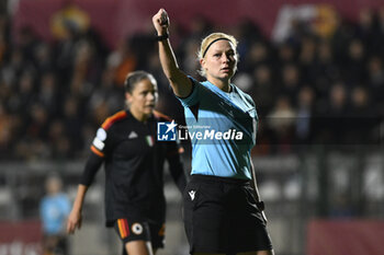 2023-11-23 - Referee Ewa Augustyn (POL) during the Round 2, day 2 Group C of the UEFA Women's Champions League between F.C. Vorskla vs A.S. Roma, 23 November 2023 at the Stadio Tre Fontane in Rome, Italy. - ROMA WOMEN VS AJAX WOMEN - UEFA CHAMPIONS LEAGUE WOMEN - SOCCER
