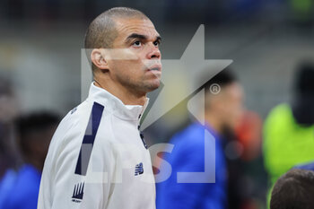 2023-02-22 - Pepe of FC Porto looks on during the UEFA Champions League 2022/23 Round of 16 - First leg football match between FC Internazionale and FC Porto at Giuseppe Meazza Stadium, Milan, Italy on February 22, 2023 - INTER - FC INTERNAZIONALE VS FC PORTO - UEFA CHAMPIONS LEAGUE - SOCCER