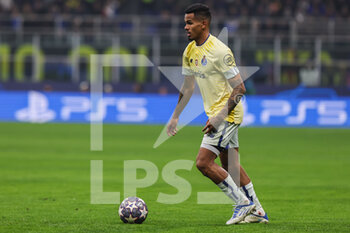 2023-02-22 - Galeno of FC Porto in action during the UEFA Champions League 2022/23 Round of 16 - First leg football match between FC Internazionale and FC Porto at Giuseppe Meazza Stadium, Milan, Italy on February 22, 2023 - INTER - FC INTERNAZIONALE VS FC PORTO - UEFA CHAMPIONS LEAGUE - SOCCER