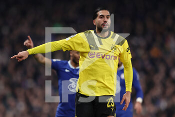 2023-03-07 - Emre Can of Borussia Dortmund gestures  - CHELSEA FC VS BORUSSIA DORTMUND - UEFA CHAMPIONS LEAGUE - SOCCER