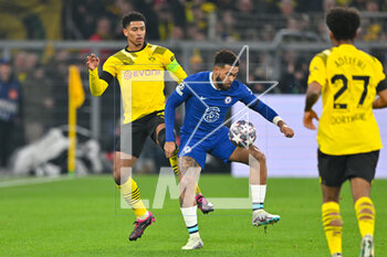 2023-02-15 - Chelsea defender Reece James (24) under pressure from Borussia Dortmund midfielder Jude Bellingham during the UEFA Champions League, Round of 16, 1st leg football match between Borussia Dortmund and Chelsea on February 15, 2023 at Signal Iduna Park in Dortmund, Germany - FOOTBALL - CHAMPIONS LEAGUE - DORTMUND V CHELSEA - UEFA CHAMPIONS LEAGUE - SOCCER