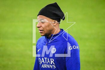 2023-03-07 - Kylian MBAPPE of PSG during the training of the Paris Saint-Germain team ahead of the UEFA Champions League football match on March 7, 2023 at Allianz Arena in Munich, Germany - FOOTBALL - BAYERN MUNICH V PARIS SG - TRAINING AND PRESS CONFERENCE - UEFA CHAMPIONS LEAGUE - SOCCER