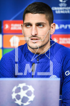 2023-03-07 - Marco VERRATTI of PSG during the Paris Saint-Germain press conference ahead of the UEFA Champions League football match on March 7, 2023 at Allianz Arena in Munich, Germany - FOOTBALL - BAYERN MUNICH V PARIS SG - TRAINING AND PRESS CONFERENCE - UEFA CHAMPIONS LEAGUE - SOCCER