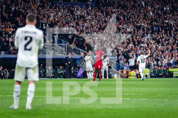 2023-03-15 - Bernabeu Stadium tribute a standing ovation for Luka Modric (Real Madrid) during the football match between
Real Madrid and Liverpool valid for the second leg of the round of 16 of the Uefa Champion’s League celebrated in Madrid, Spain at Bernabeu stadium on Wednesday 15 March 2023 - REAL MADRID VS LIVERPOOL - UEFA CHAMPIONS LEAGUE - SOCCER