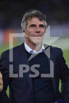 2023-03-15 - Gianfranco Zola television commentator  during the Uefa Champions League  match between   SSC Napoli vs Eintracht Frankfurt at  Diego Armando Maradona  - SSC NAPOLI VS EINTRACHT FRANKFURT - UEFA CHAMPIONS LEAGUE - SOCCER