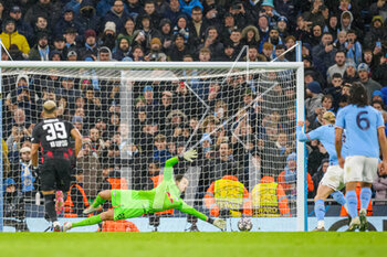 2023-03-14 - Erling Haaland of Manchester City scores a goal 1-0 during the UEFA Champions League, Round of 16, 2nd leg football match between Manchester City and RB Leipzig on 14 March 2023 at the Etihad Stadium in Manchester, England - FOOTBALL - CHAMPIONS LEAGUE - MANCHESTER CITY V RB LEIPZIG - UEFA CHAMPIONS LEAGUE - SOCCER