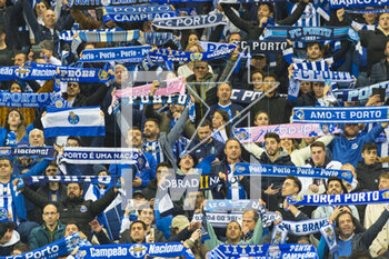 2023-03-14 - Porto FC fans during the UEFA Champions League, Round of 16, 2nd leg football match between FC Porto and FC Internazionale on March 14, 2023 at Estadio do Dragao in Porto, Portugal - FOOTBALL - CHAMPIONS LEAGUE - PORTO V INTERNAZIONALE - UEFA CHAMPIONS LEAGUE - SOCCER