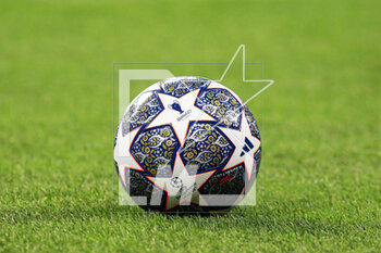 2023-03-15 - Match Ball during the UEFA Champions League, Round of 16, 2nd leg football match between Real Madrid CF and Liverpool FC on March 15, 2023 at Santiago Bernabeu stadium in Madrid, Spain - FOOTBALL - CHAMPIONS LEAGUE - REAL MADRID V LIVERPOOL - UEFA CHAMPIONS LEAGUE - SOCCER