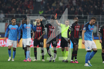 2023-04-12 - Andre Anguissa of SSC Napoli red card during UEFA Champions League 2022/23 Quarter-Finals - First  leg football match between AC Milan and SSC Napoli at San Siro Stadium, Milan, Italy on April 12, 2023 - AC MILAN VS SSC NAPOLI - UEFA CHAMPIONS LEAGUE - SOCCER