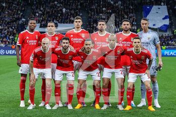 2023-04-19 - SL Benfica team line up during the UEFA Champions League 2022/23 Quarter-Finals - 2nd leg football match between FC Internazionale and SL Benfica at Giuseppe Meazza Stadium, Milan, Italy on April 19, 2023 - INTER - FC INTERNAZIONALE VS BENFICA - UEFA CHAMPIONS LEAGUE - SOCCER