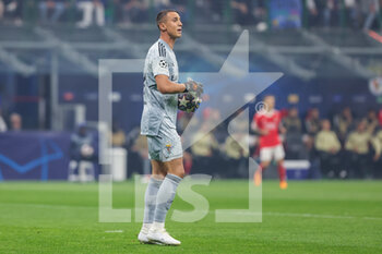 2023-04-19 - Odysseas Vlachodimos of SL Benfica in action during the UEFA Champions League 2022/23 Quarter-Finals - 2nd leg football match between FC Internazionale and SL Benfica at Giuseppe Meazza Stadium, Milan, Italy on April 19, 2023 - INTER - FC INTERNAZIONALE VS BENFICA - UEFA CHAMPIONS LEAGUE - SOCCER