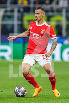 2023-04-19 - Chiquinho of SL Benfica in action during the UEFA Champions League 2022/23 Quarter-Finals - 2nd leg football match between FC Internazionale and SL Benfica at Giuseppe Meazza Stadium, Milan, Italy on April 19, 2023 - INTER - FC INTERNAZIONALE VS BENFICA - UEFA CHAMPIONS LEAGUE - SOCCER
