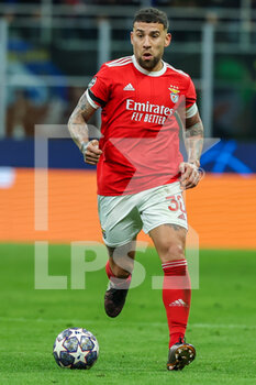 2023-04-19 - Nicolas Otamendi of SL Benfica in action during the UEFA Champions League 2022/23 Quarter-Finals - 2nd leg football match between FC Internazionale and SL Benfica at Giuseppe Meazza Stadium, Milan, Italy on April 19, 2023 - INTER - FC INTERNAZIONALE VS BENFICA - UEFA CHAMPIONS LEAGUE - SOCCER