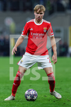 2023-04-19 - Andreas Schjelderup of SL Benfica in action during the UEFA Champions League 2022/23 Quarter-Finals - 2nd leg football match between FC Internazionale and SL Benfica at Giuseppe Meazza Stadium, Milan, Italy on April 19, 2023 - INTER - FC INTERNAZIONALE VS BENFICA - UEFA CHAMPIONS LEAGUE - SOCCER