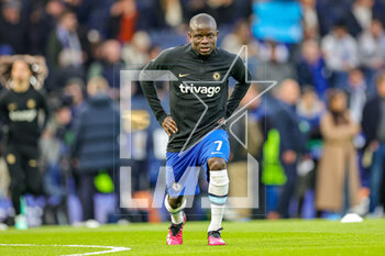 2023-04-19 - Ngolo Kante (7) of Chelsea warms up during the UEFA Champions League, Quarter-finals, 2nd leg football match between Chelsea and Real Madrid on 18 April 2023 at Stamford Bridge in London, England - FOOTBALL - CHAMPIONS LEAGUE - CHELSEA V REAL MADRID - UEFA CHAMPIONS LEAGUE - SOCCER